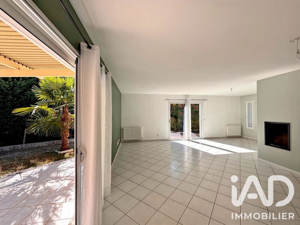 Vente Maison Vente Maison/villa 5 pièces Saintes