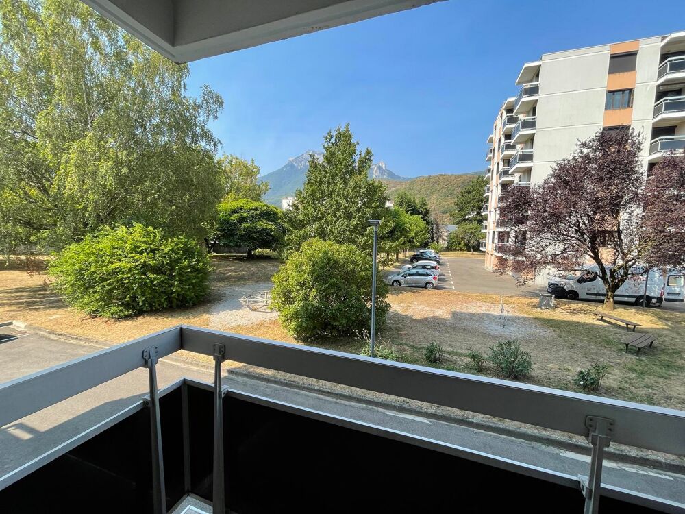location Appartement - 3 pièce(s) - 81 m² Seyssinet-Pariset (38170)