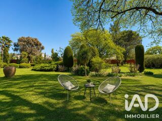  Maison à vendre 10 pièces 392 m²