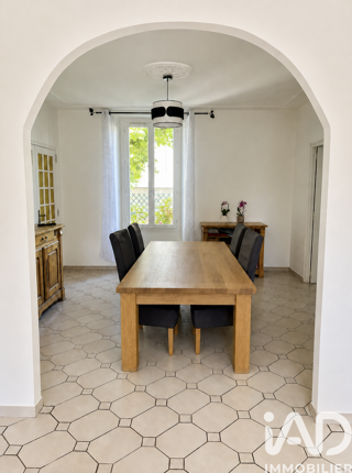  Maison à vendre 11 pièces 265 m²