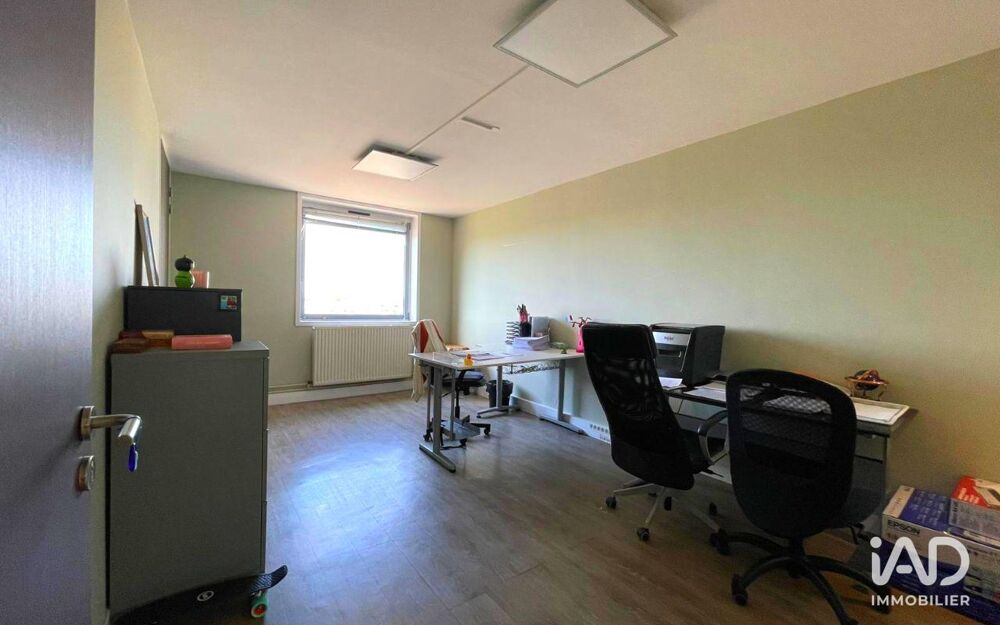   Vente Bureaux 179 m&sup2; Évry-courcouronnes