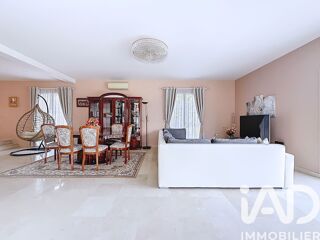  Maison à vendre 8 pièces 327 m²