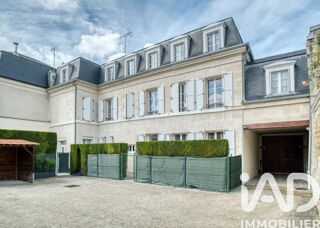  Maison à vendre 15 + pièces 432 m²