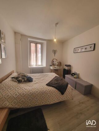  Immeuble à vendre 9 pièces 166 m²