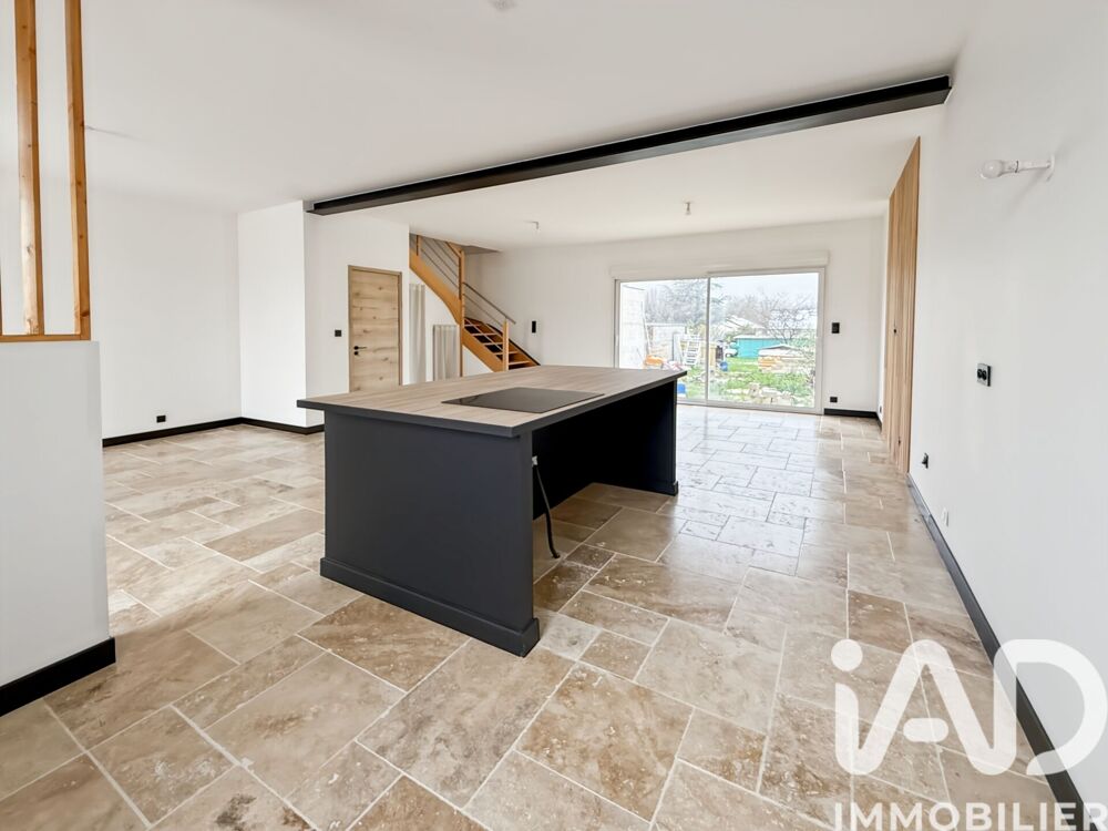 Vente Maison Vente Maison traditionnelle 4 pièces Moret-loing-et-orvanne