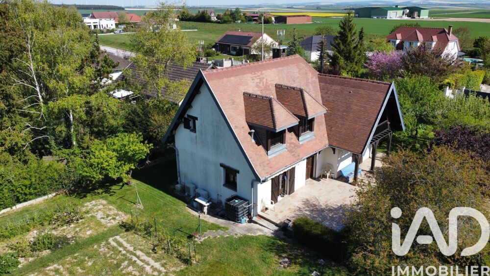 Vente Maison Vente Maison/villa 5 pièces Saint-lyé