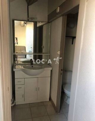  Appartement à louer 1 pièce 28 m²