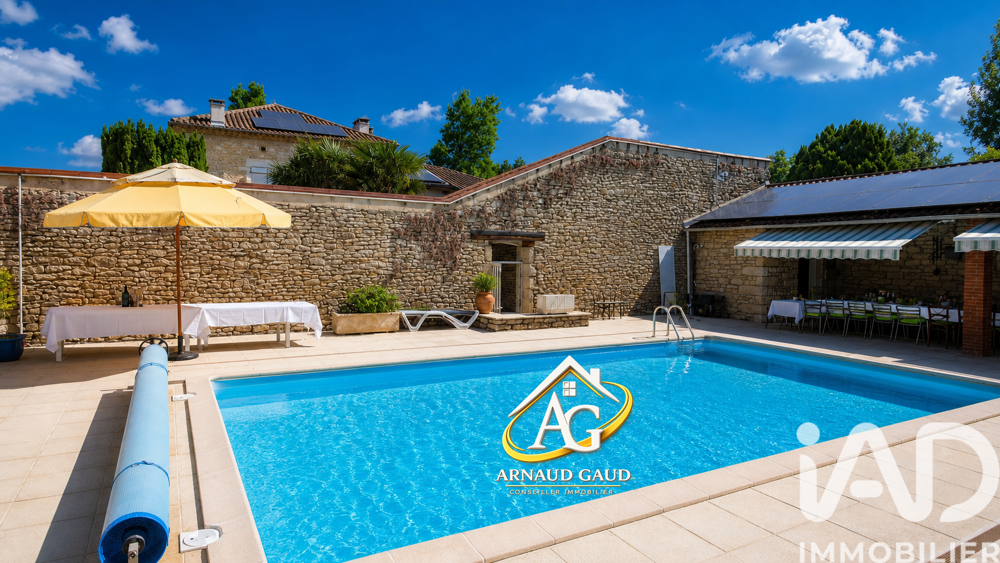 Vente Maison Vente Demeure 8 pièces Septfonds