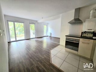  Appartement à louer 3 pièces 60 m²