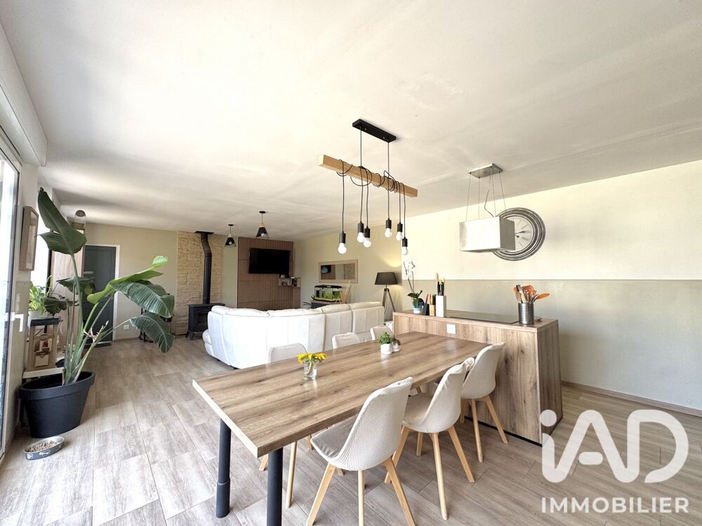 Vente Maison Vente Ferme 10 pièces Poligny
