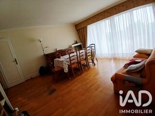  Appartement à louer 5 pièces 117 m²