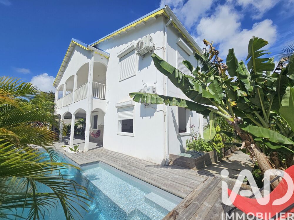 Maison 8 pièces 200 m² · à Sainte-Anne · 200 m² · 520 000 €