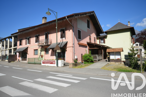 Vente Boutique/Local commercial 780 m&sup2; 780000 73200 Albertville