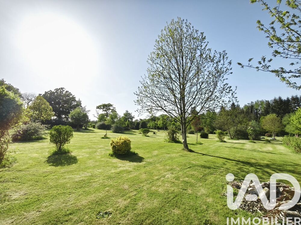 à vendre  Maison Saint-Georges-Buttavent (53100)
