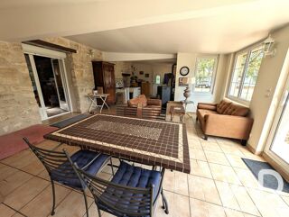  Maison à vendre 8 pièces 221 m²