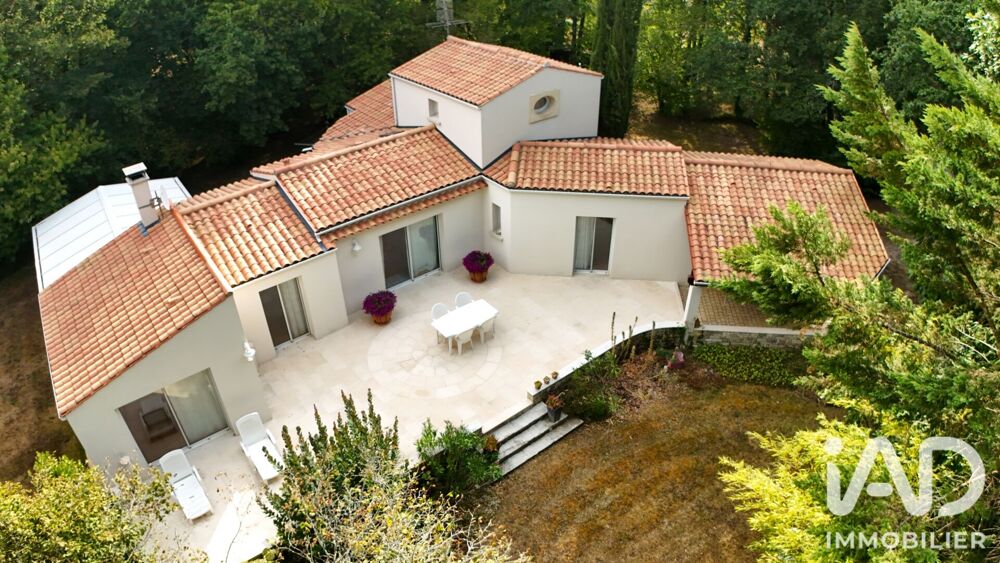 Vente Maison Vente Maison/villa 6 pièces Pisany