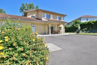  Maison  vendre 6 pices 164 m