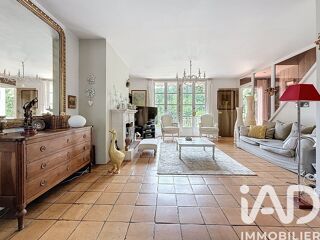 Maison - 8 pièce(s) - 166 m²