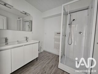  Appartement à louer 5 pièces 83 m²