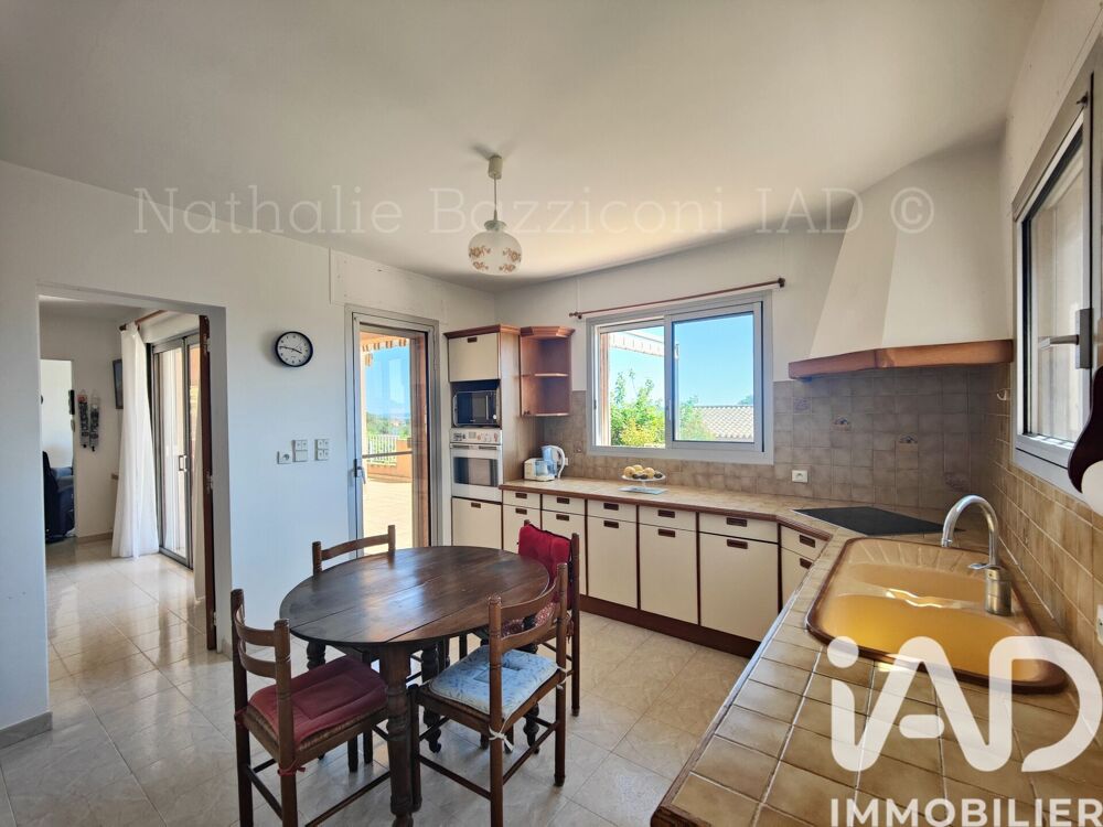à vendre  Maison Carqueiranne (83320)
