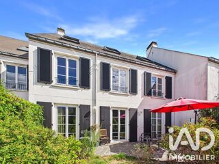  Maison à louer 9 pièces 174 m²