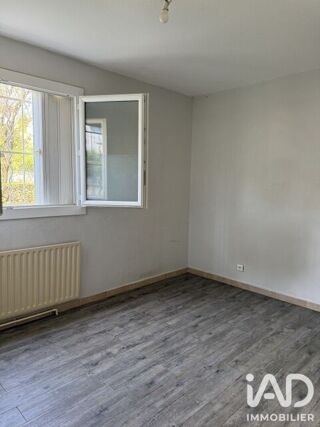 Appartement à louer 4 pièces 73 m²
