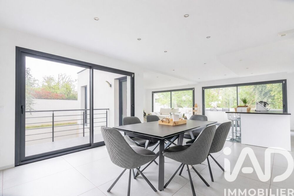 Vente Maison Vente Maison d'architecte 5 pièces Sainte-geneviève-des-bois