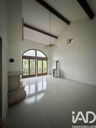  Maison à vendre 15 + pièces 420 m²
