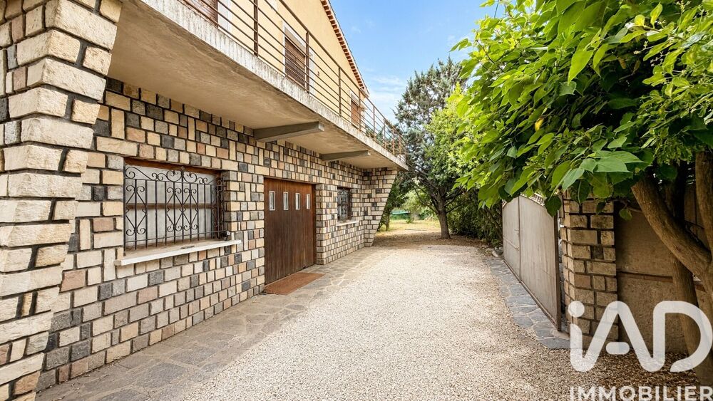 Vente Maison Vente Maison traditionnelle 7 pièces La crau