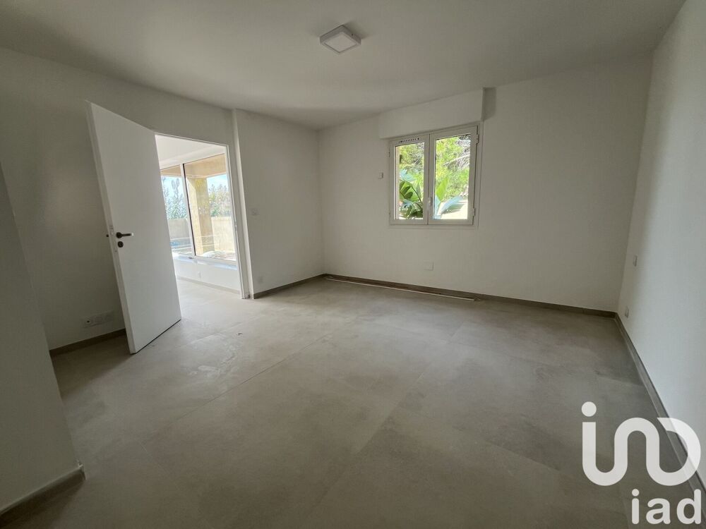 � vendre  Maison Carqueiranne (83320)