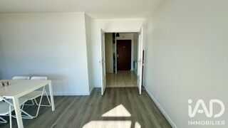  Appartement à louer 4 pièces 91 m²