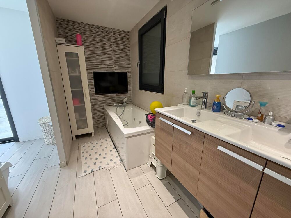 � vendre  Maison Ch�tillon (69380)