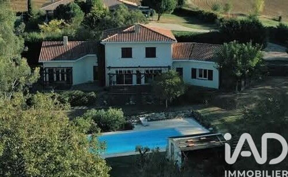 Maison 10 pièces 234 m² · à Samatan · 234 m² · 418 000 €