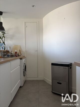  Appartement à louer 2 pièces 61 m²