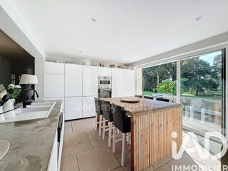  Maison à vendre 10 pièces 259 m²