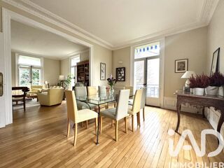  Maison � vendre 9 pi�ces 262 m�