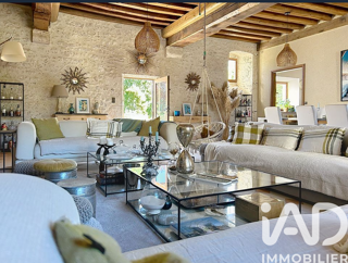  Maison � vendre 10 pi�ces 445 m�