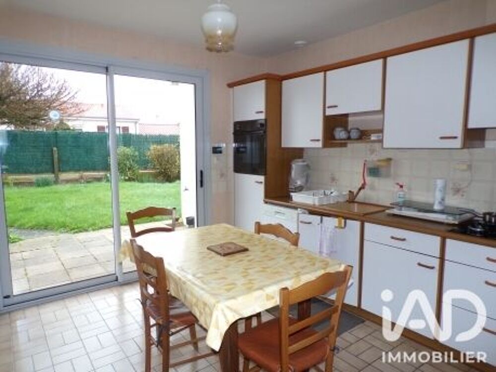 Vente Maison Vente Maison/villa 5 pièces Les herbiers
