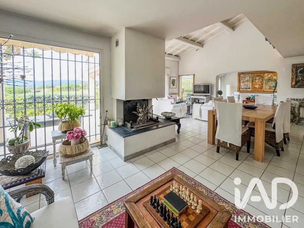 Vente Maison Vente Maison d'architecte 5 pièces Fréjus