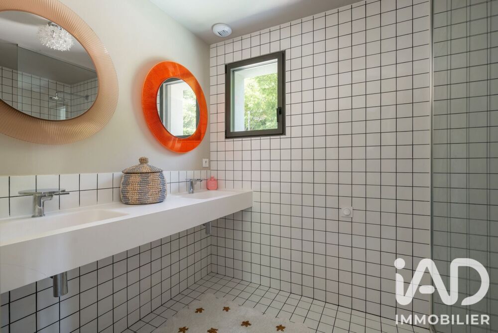à vendre  Maison Saint-Martin-le-Vinoux (38950)