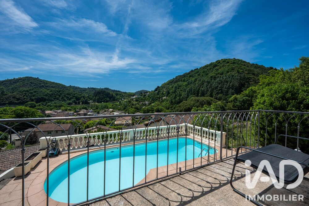 Vente Maison Vente Maison traditionnelle 4 pièces Vals-les-bains