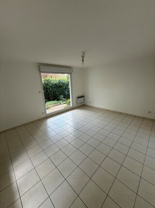  Appartement à louer 2 pièces 47 m²