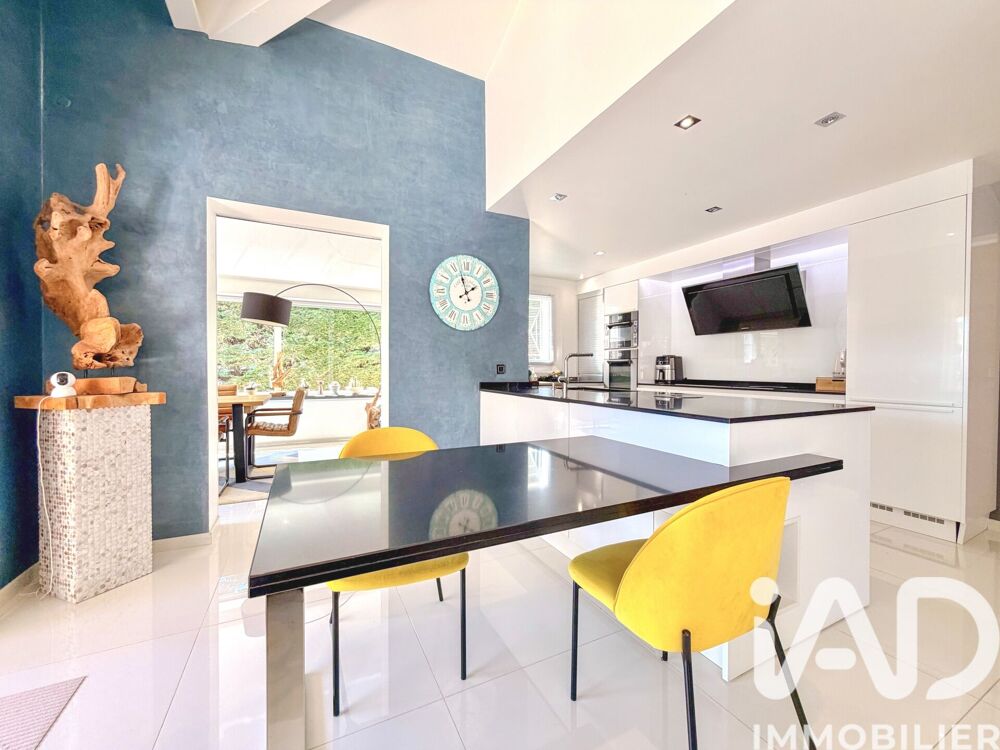 à vendre  Maison Saint-Raphaël (83700)