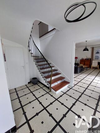  Maison � vendre 9 pi�ces 204 m�