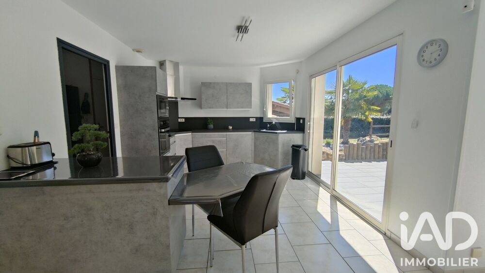 Vente Maison Vente Maison/villa 5 pièces Saint-avaugourd-des-landes