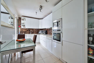  Appartement � vendre 5 pi�ces 135 m�