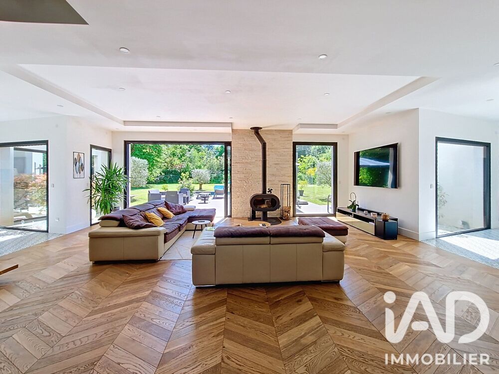 Vente Maison Vente Maison d'architecte 8 pièces Saint-fargeau-ponthierry