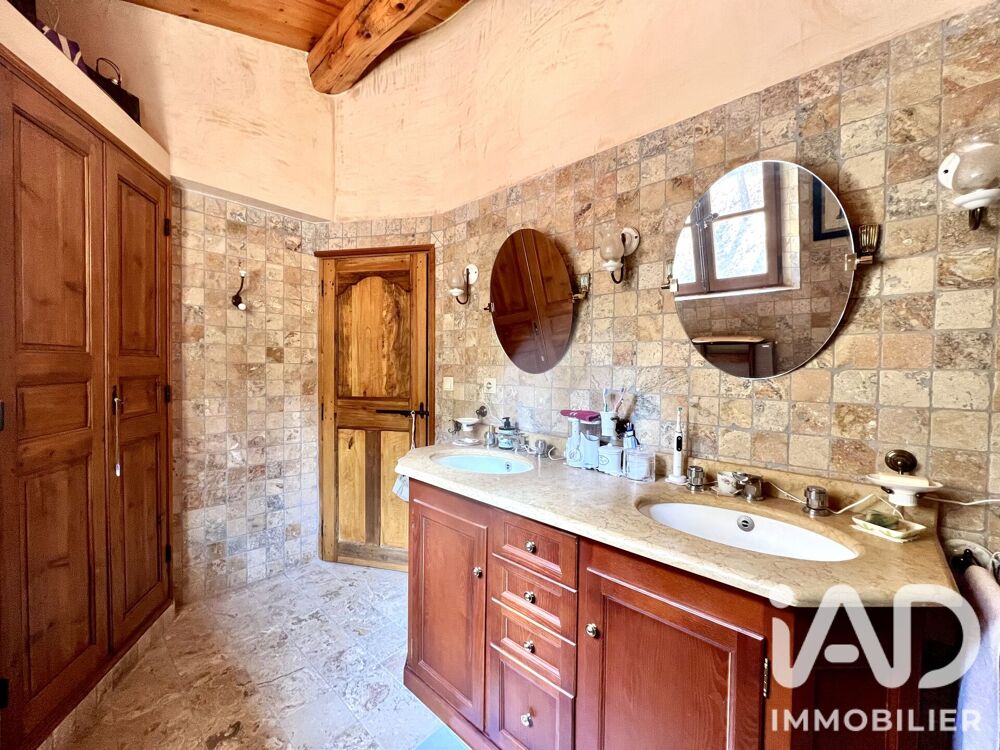 à vendre  Maison Hyères (83400)