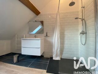  Immeuble � vendre 244 m�