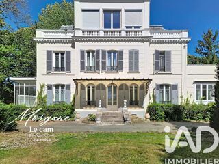  Maison à vendre 15 + pièces 560 m²